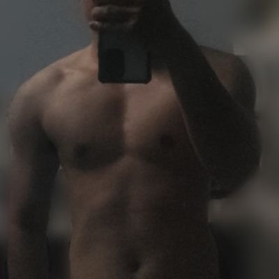 huytg07's profile picture