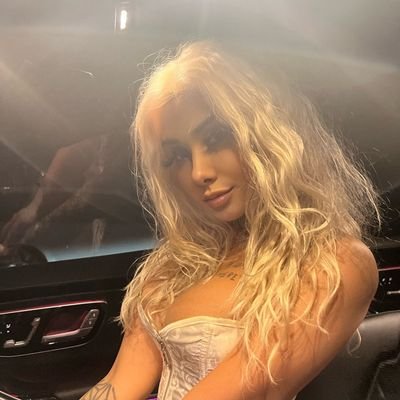 Ally Lottii's profile picture