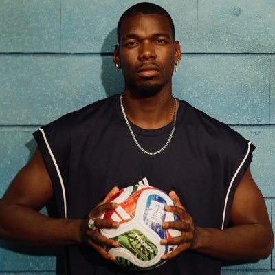 Paul Pogba's profile picture