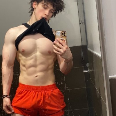 Alpha Aramis's profile picture