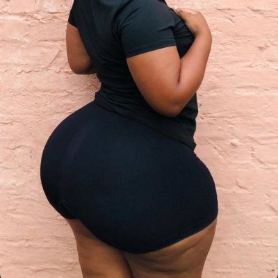 CurvyTvv's profile picture