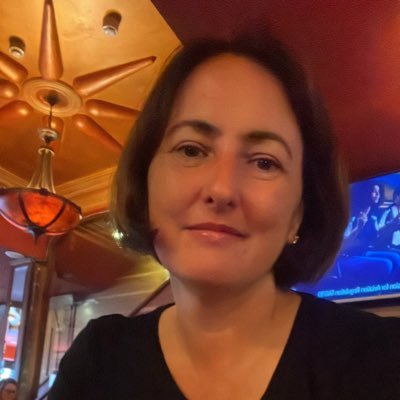 Elaine N's profile picture