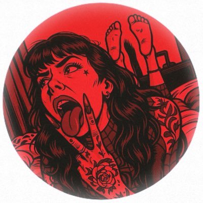 succumtosilk's profile picture