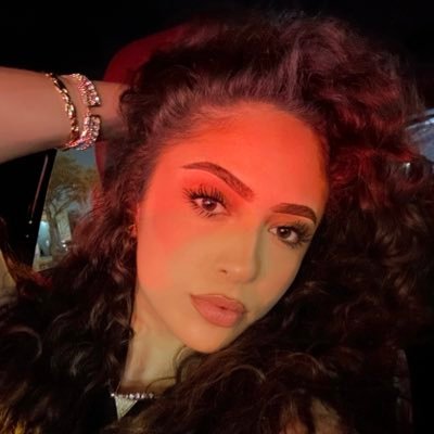 ู
ููุชุฑูุงู ๐ฉต's profile picture