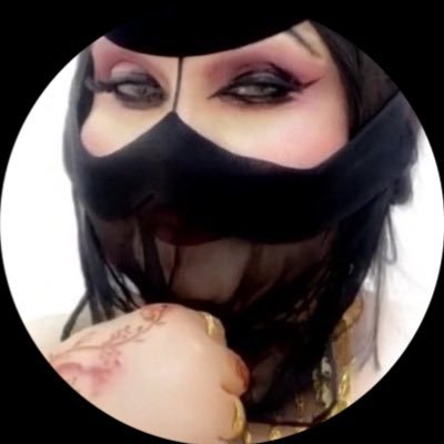 ولـد النادره عجوزي 🐪🍑's profile picture