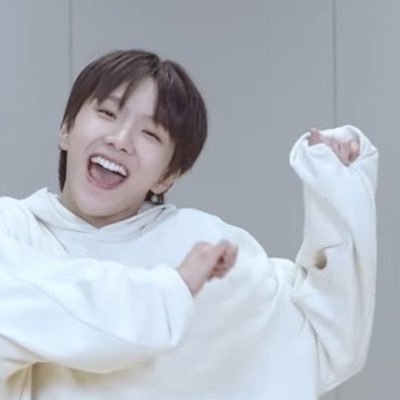 운럭's profile picture