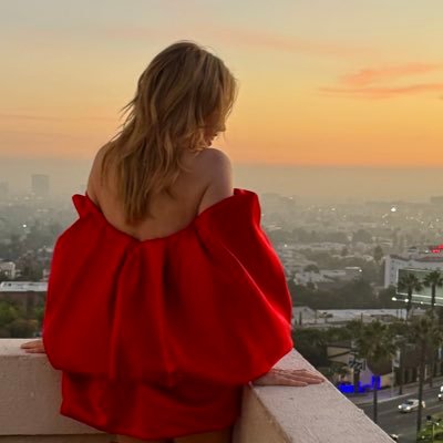 Kylie Minogue's profile picture
