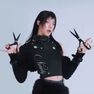 i, iva's profile picture
