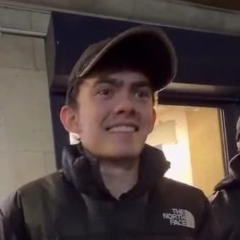 rhinastasia's profile picture