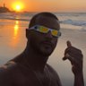 “um corpo no mundo” profil fotoğrafı