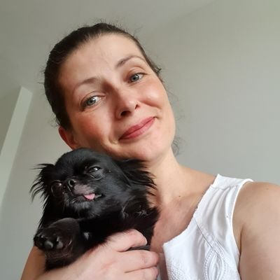 2Dinu83028's profile picture