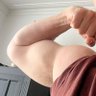 MuscleLover33's profile picture