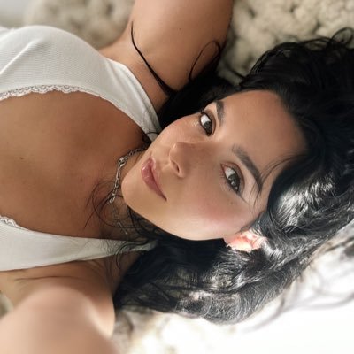 rae's profile picture