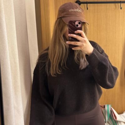 s✩༺☆༻✩'s profile picture