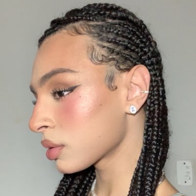 atashoumi's profile picture
