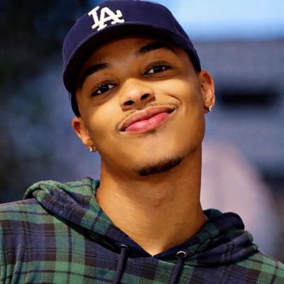 TheBoyNextDoor's profile picture