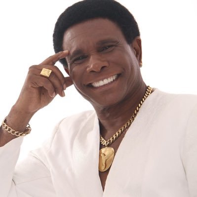 neguinho da beija flor's profile picture