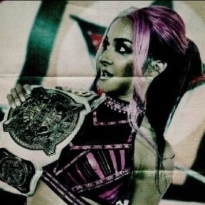CrispyWrestling's profile picture