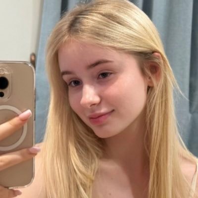 marie j's profile picture