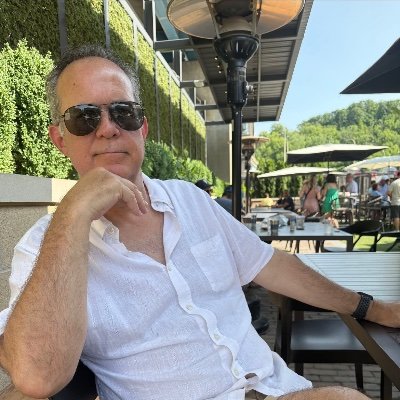 TheXVideoMan's profile picture