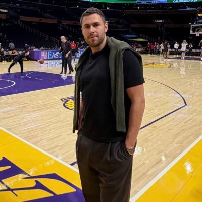 seanperrywins's profile picture