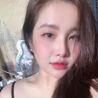 linh's profile picture