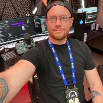 DanGleeballsYT's profile picture