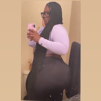 CHOCOLATE ♋️'s profile picture