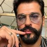 burak ozcivit profil fotoğrafı