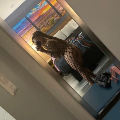 Prettylithang33's profile picture