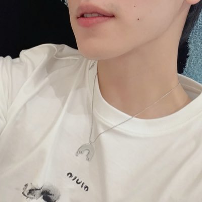 𝘛 𝘪 𝘯 𝘢's profile picture