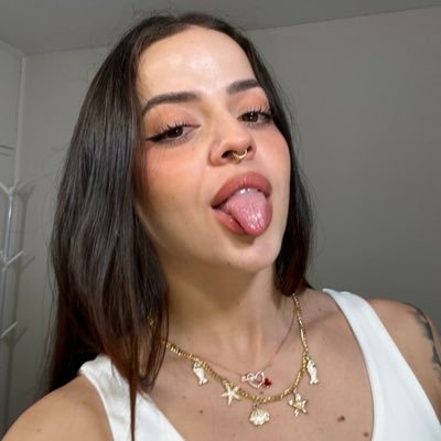 rosseartist's profile picture