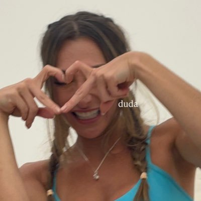 Aisney / #juridicosofiastarling's profile picture