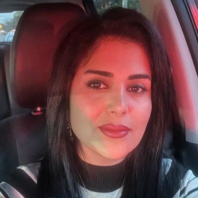 KhoshroF's profile picture