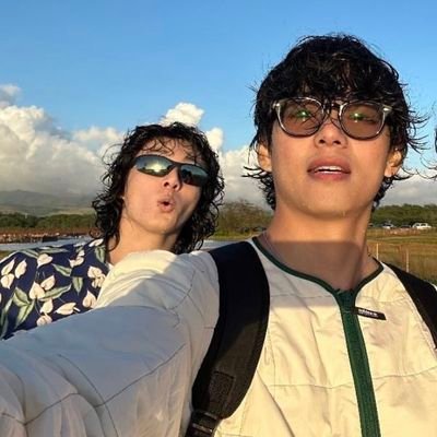 🌸ℒ𝒶𝓎ℴ𝒱ℯ𝓇 ♡𝒢ℴ𝓁𝒹ℯ𝓃 🌸's profile picture