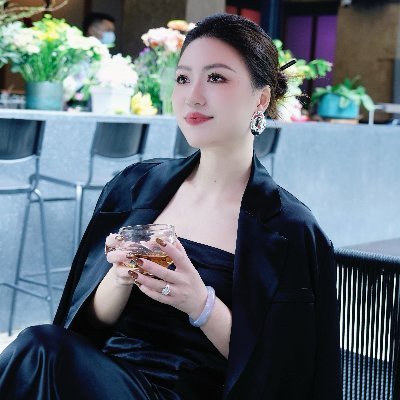 lizi12025's profile picture