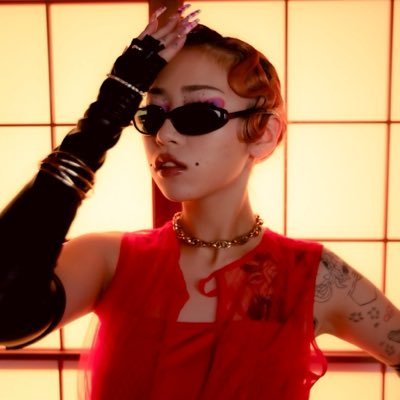 7 (nana)'s profile picture