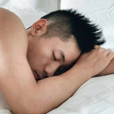 KK829829kK's profile picture
