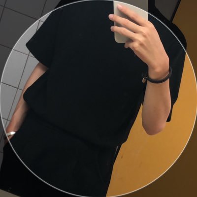 LU2C77's profile picture