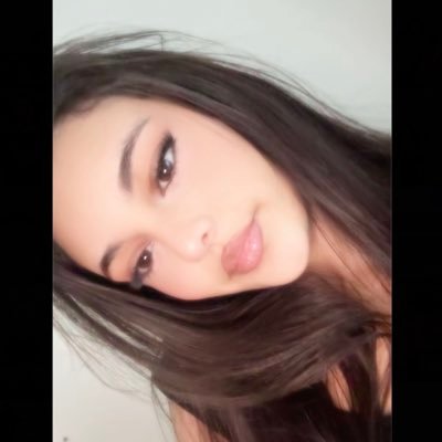 rym 🥂's profile picture