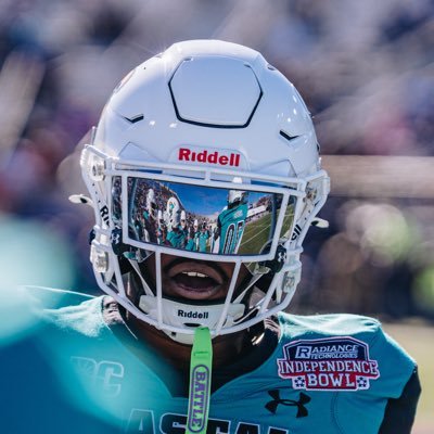 RobbyWash12's profile picture