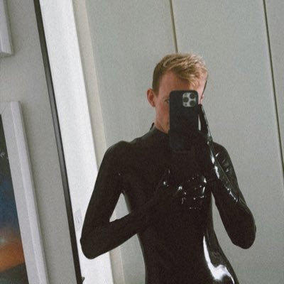 The Shiny Drone's profile picture