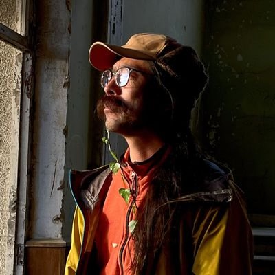 siontak's profile picture