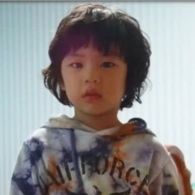 two_us2's profile picture