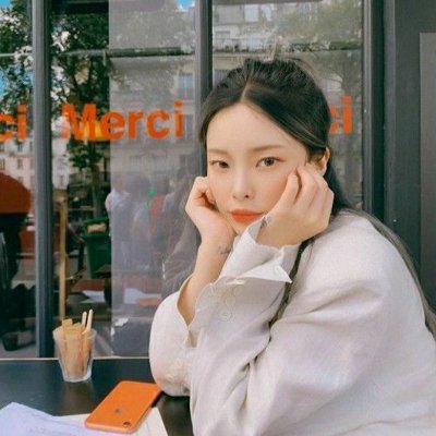 𝓑𝓻𝓮𝓷𝓭𝓪's profile picture
