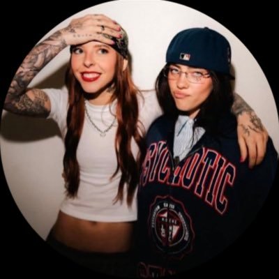 ⭒'s profile picture
