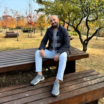 By Gökhan's profile picture