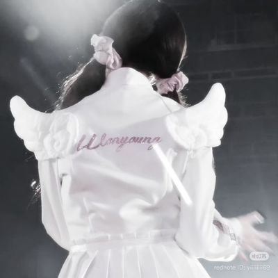 clairovy's profile picture