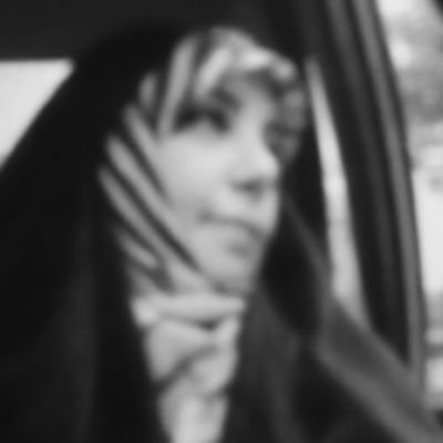 🎒بهنیا's profile picture