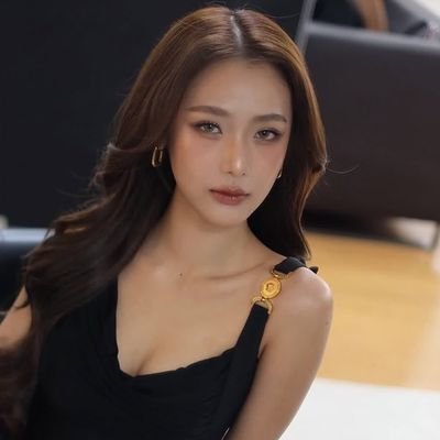 Luna 🧁#GirlRulesEra's profile picture